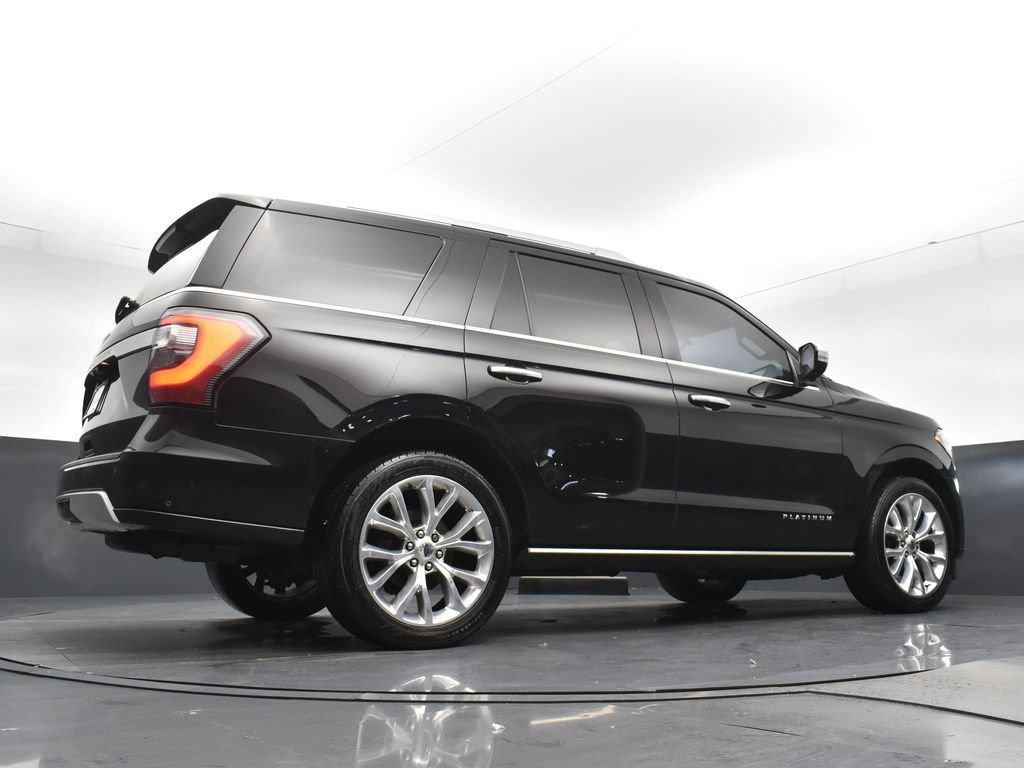 Used 2018 Ford Expedition Platinum AWD/4WD image 26