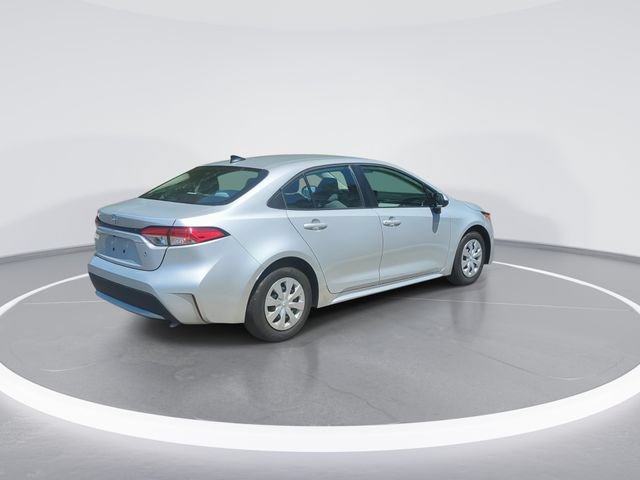 Used 2022 Toyota Corolla L FWD image 8