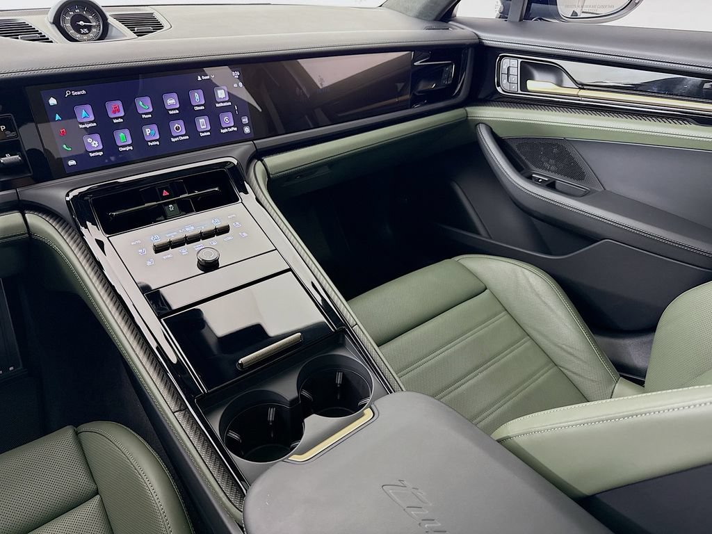 Certified 2025 Porsche Panamera Turbo AWD/4WD image 26