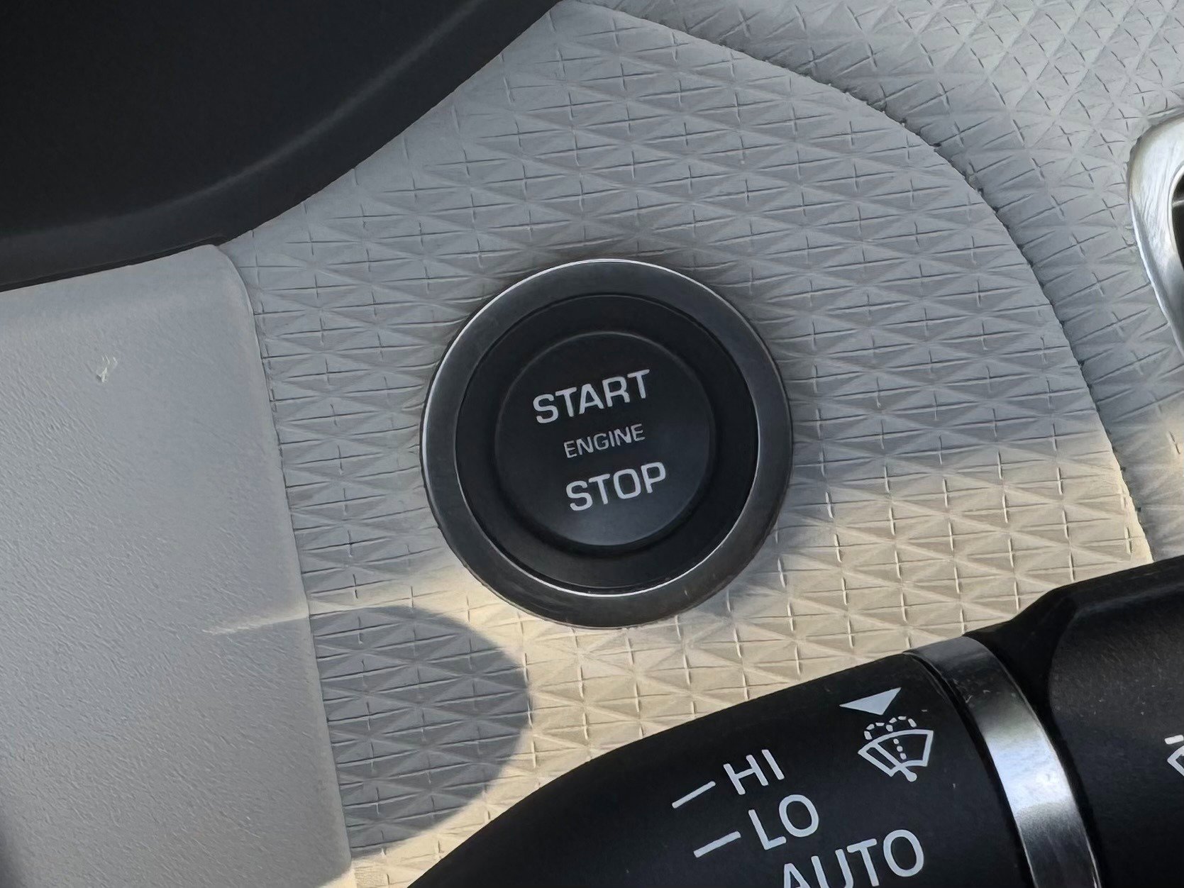 Used 2023 Land Rover Range Rover Velar R-Dynamic S image 69