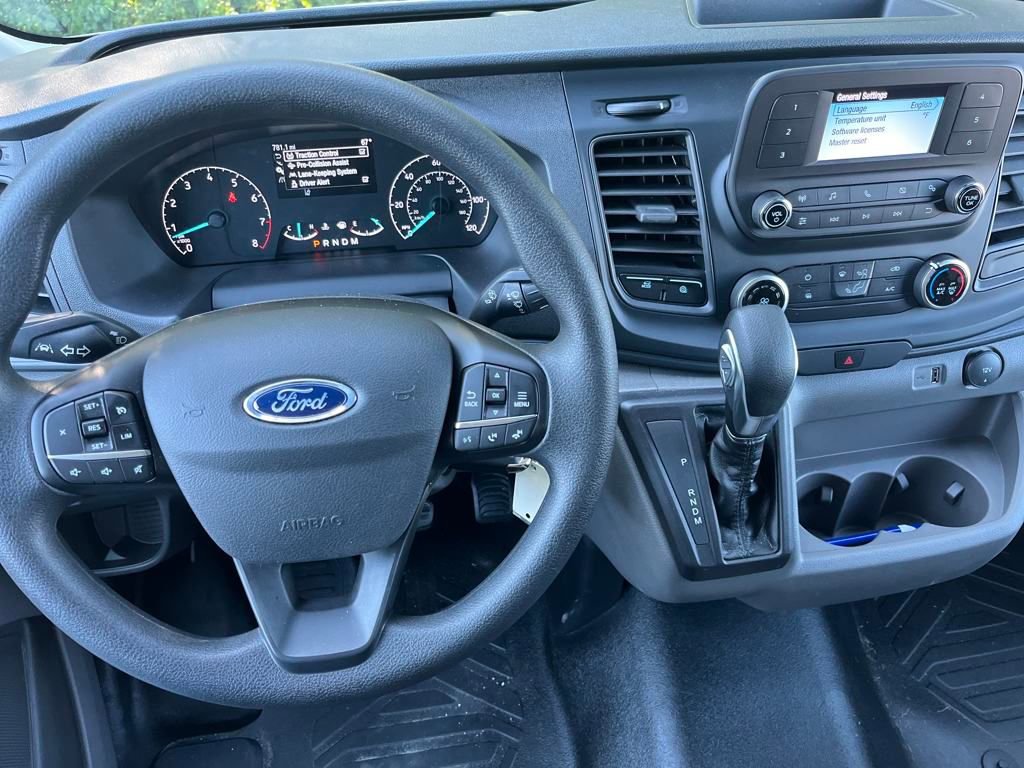 New 2025 Ford Transit 250 148 Medium Roof image 7