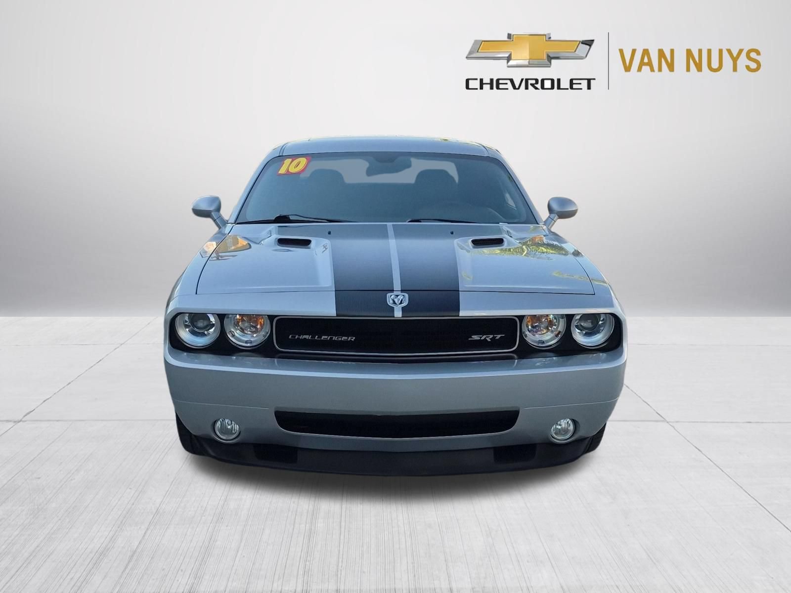 Used 2010 Dodge Challenger SRT8 w/ SRT Option Group II RWD image 2