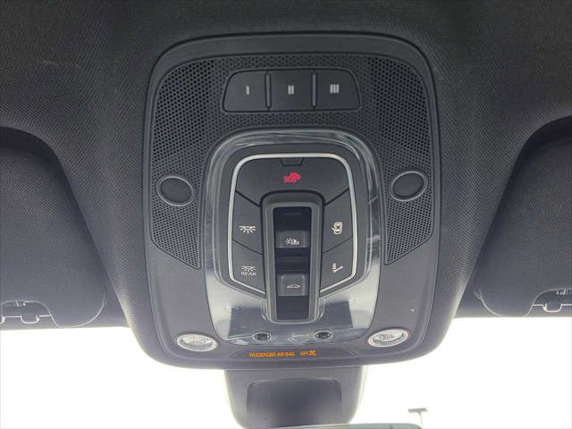 Used 2017 Audi Q7 3.0T Premium Plus AWD/4WD image 35