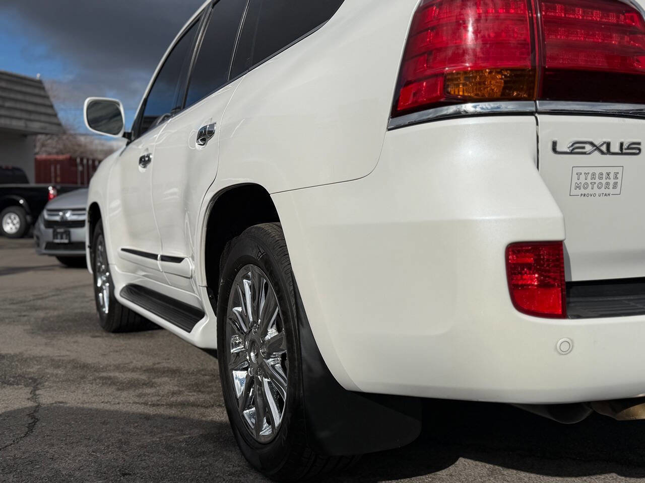 Used 2008 Lexus LX 570 4WD image 64