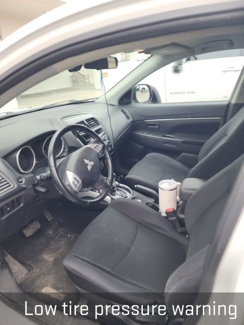 Used 2013 Mitsubishi Outlander Sport ES image 9