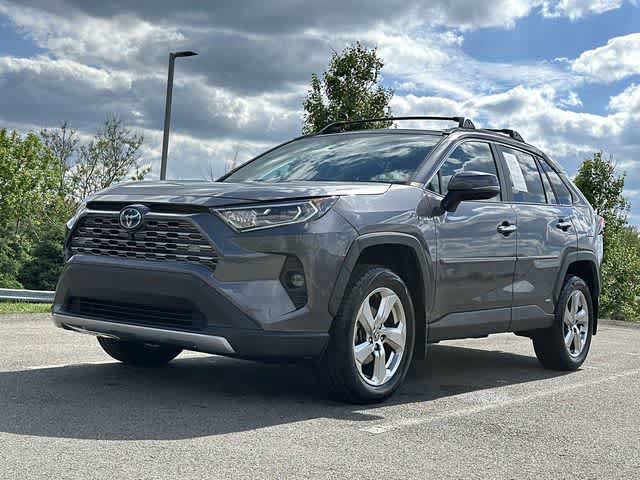Used 2021 Toyota RAV4 Limited AWD/4WD image 30
