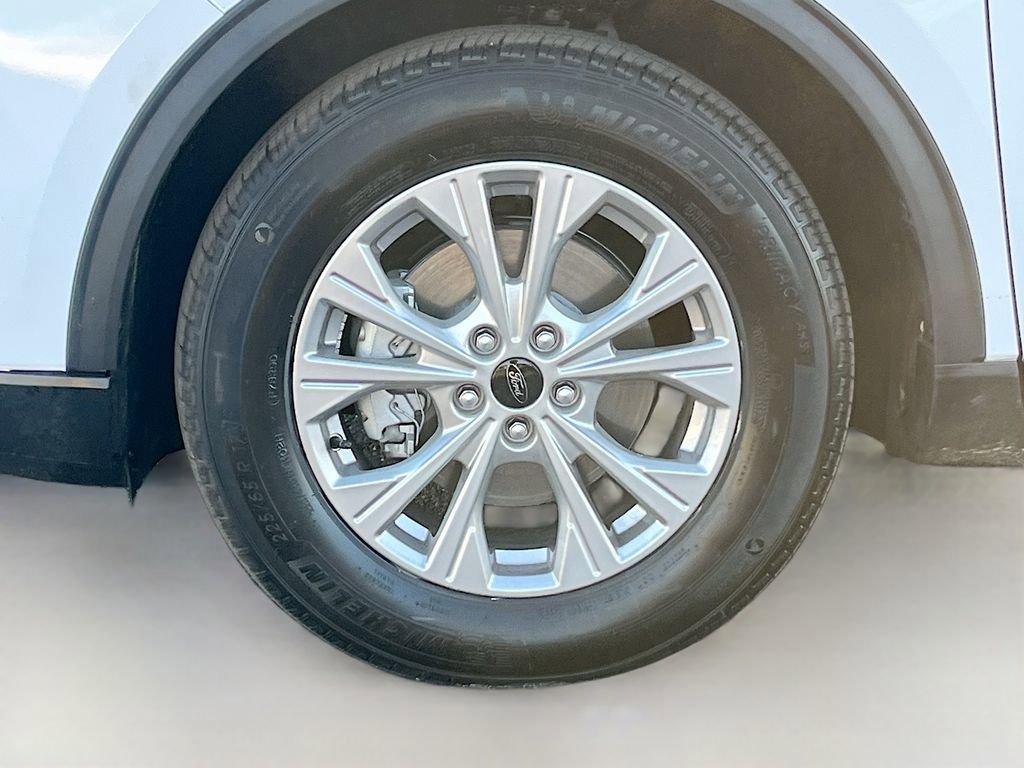 Used 2025 Ford Escape Active image 29