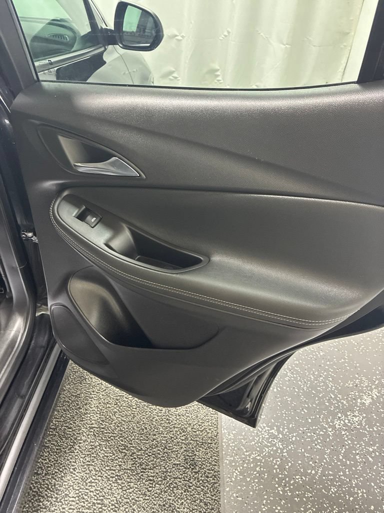 Used 2023 Buick Encore GX Select w/ Experience Buick Package FWD image 29