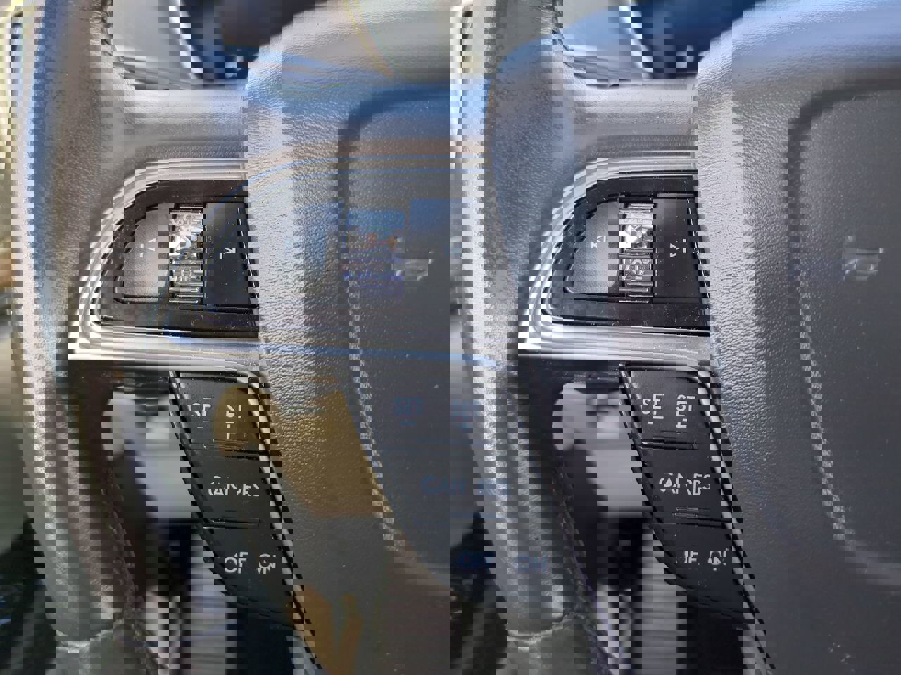 Used 2019 Lincoln Nautilus Select FWD image 25