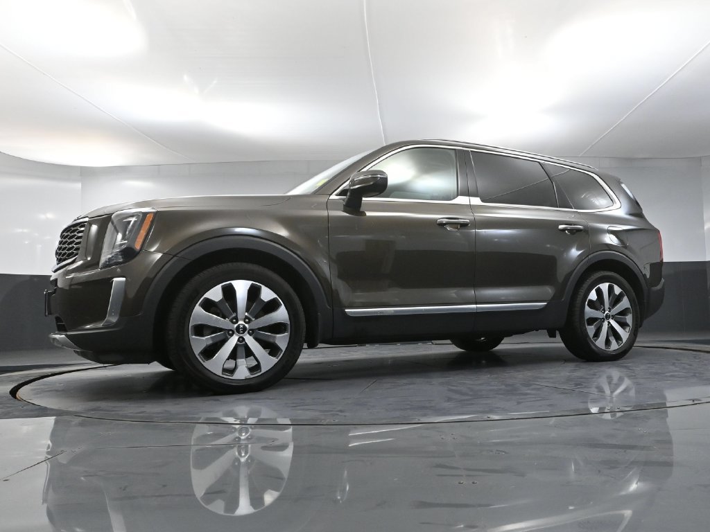 Used 2020 Kia Telluride S w/ S 8 Passenger Seating Package AWD/4WD image 45