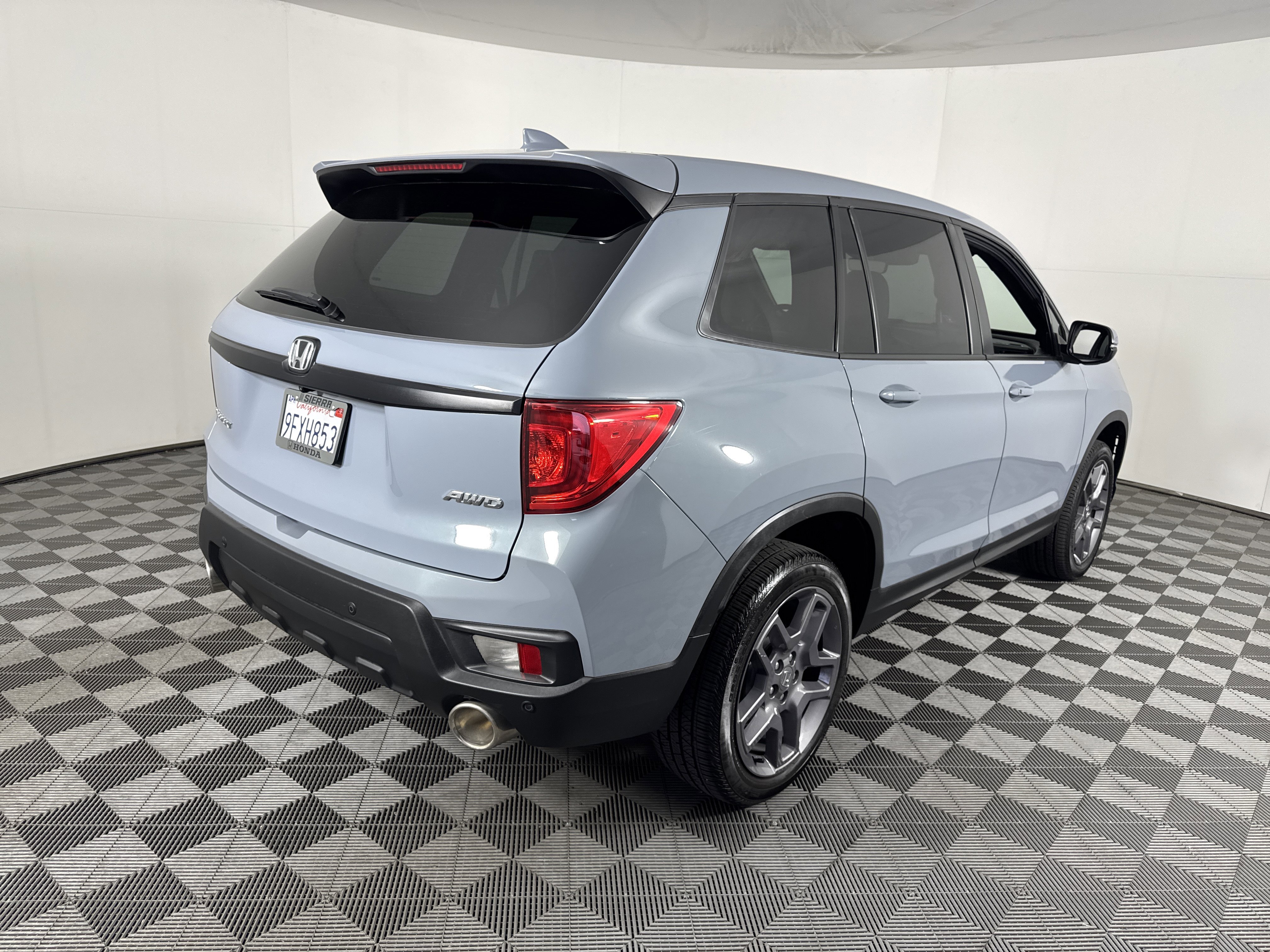 Certified 2023 Honda Passport EX-L image 4