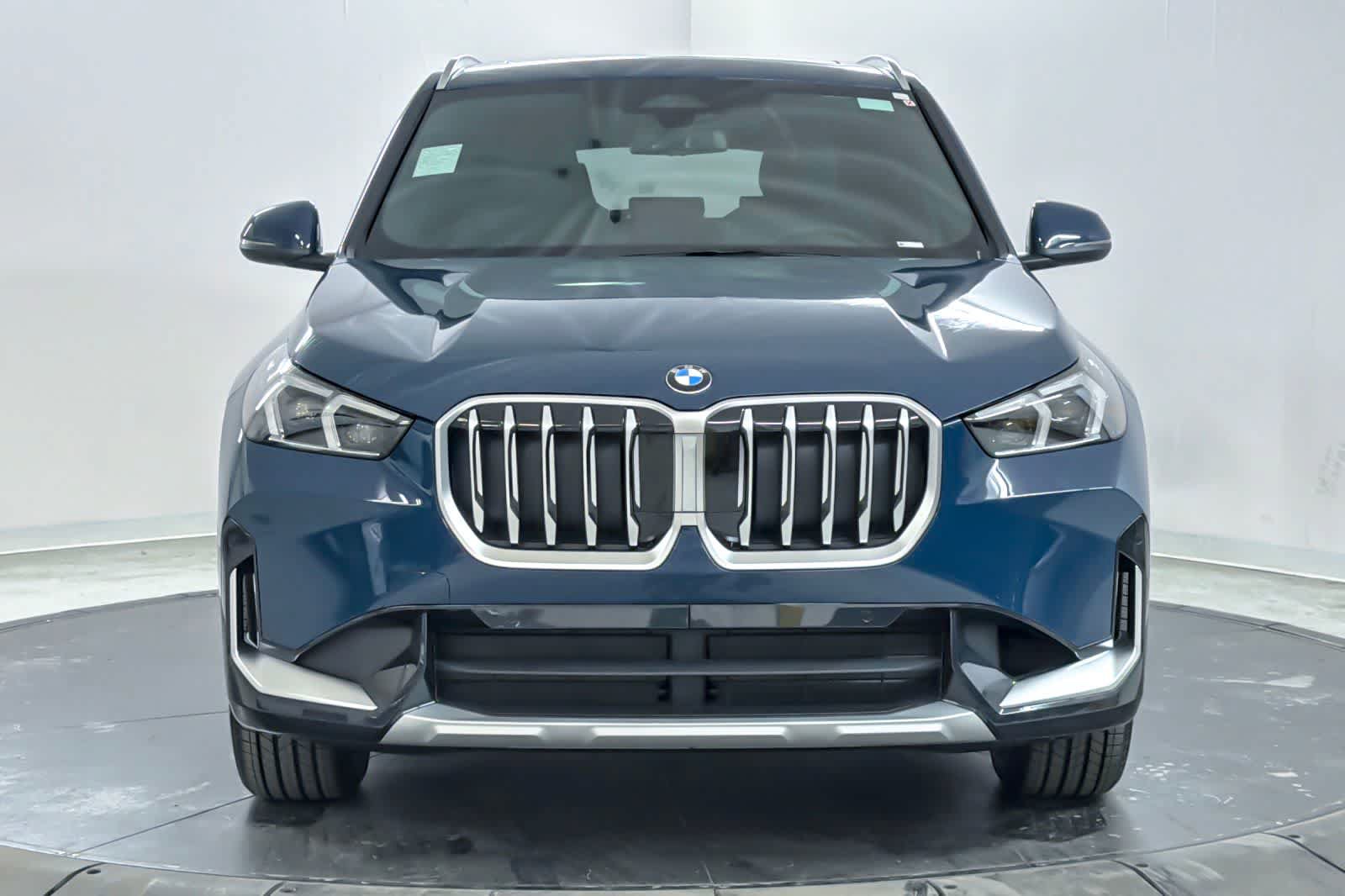 New 2026 BMW X1 xDrive28i w/ Convenience Package AWD/4WD image 10