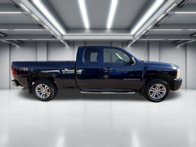 Used 2007 Chevrolet Silverado 1500 LT w/ 1LT Convenience Package