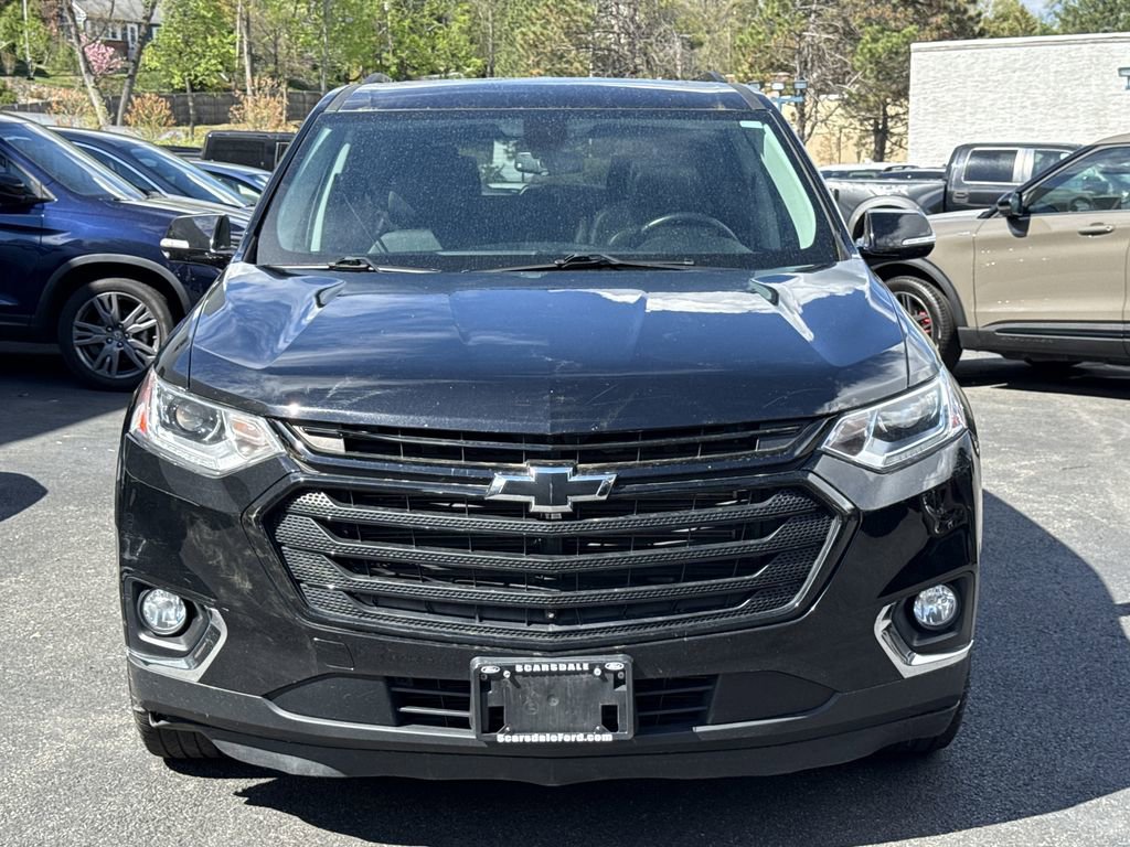 Used 2019 Chevrolet Traverse LT w/ LT Premium Package AWD/4WD image 2