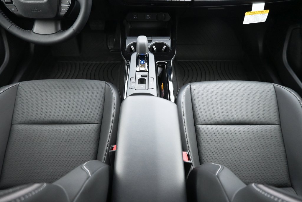 New 2027 Toyota Prius XLE AWD/4WD image 21