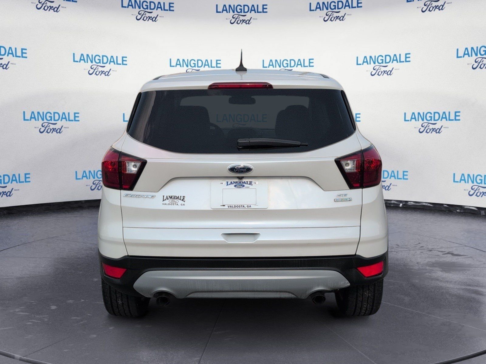 Used 2019 Ford Escape SE FWD image 8