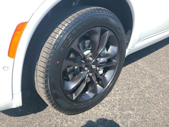 New 2026 Dodge Durango GT image 9