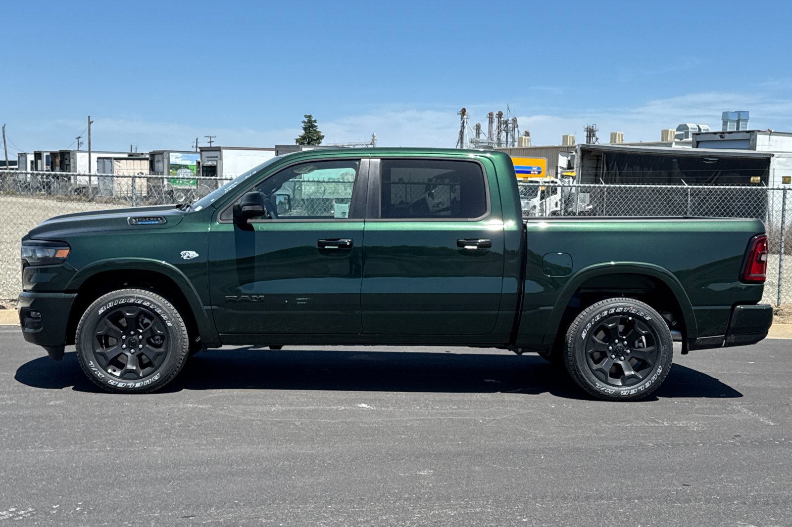 New 2026 RAM 1500 4x4 Crew Cab image 6