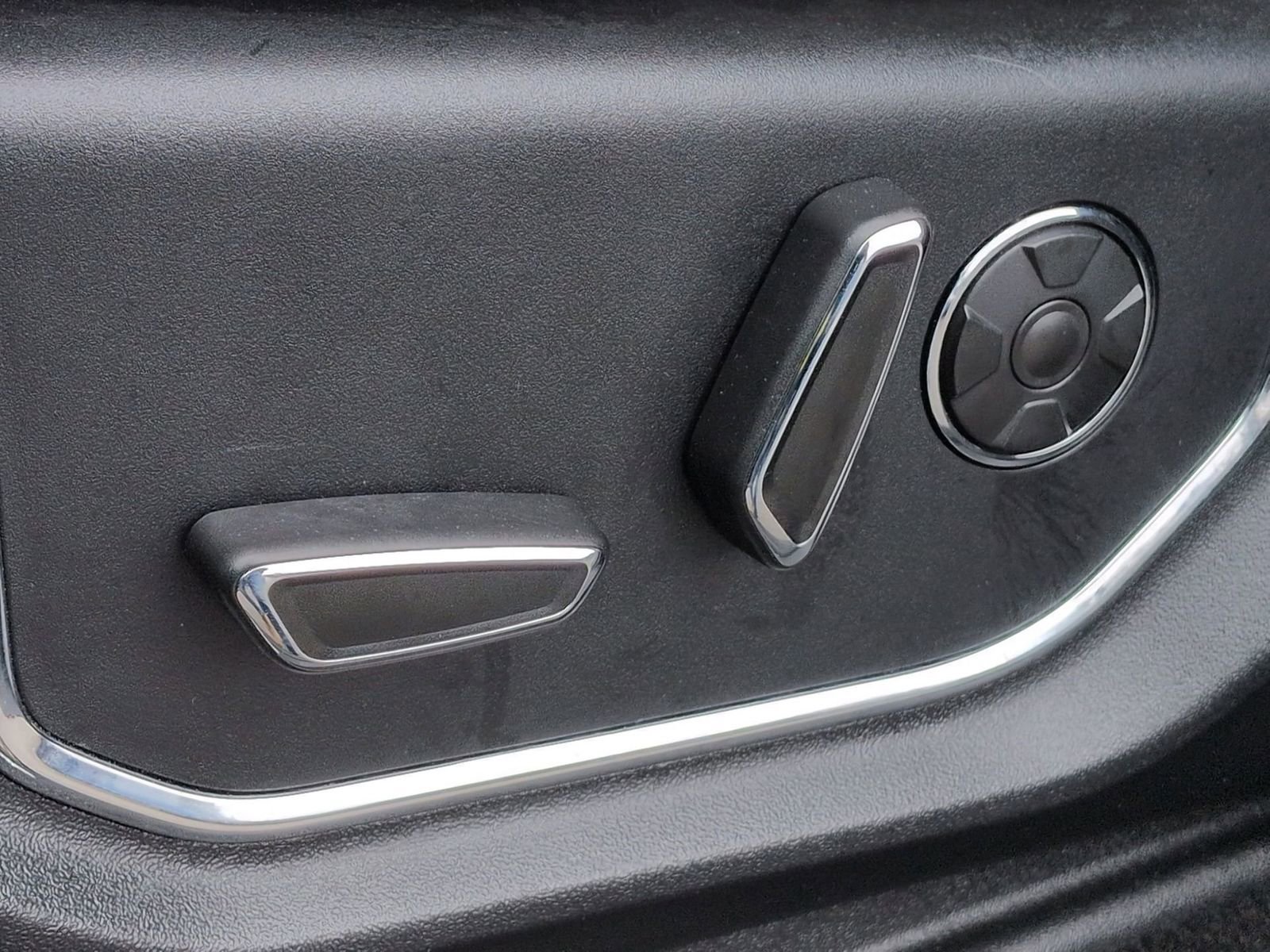 Used 2019 Ford Expedition Platinum image 19