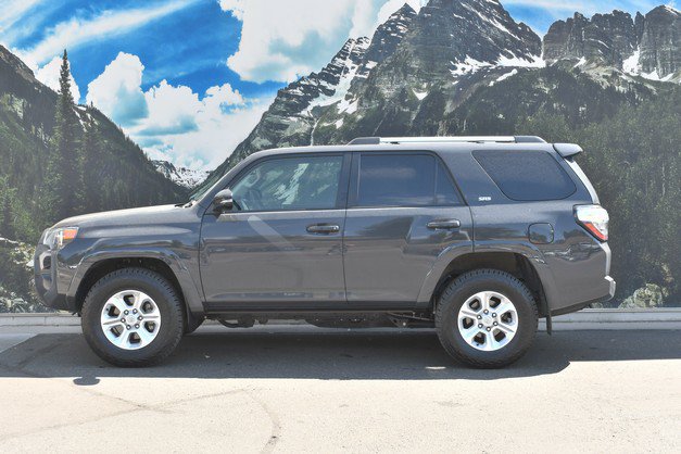 Certified 2024 Toyota 4Runner SR5 Premium w/ Moonroof Package AWD/4WD image 7