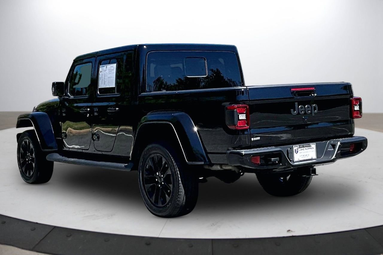 Certified 2023 Jeep Gladiator Overland AWD/4WD image 7
