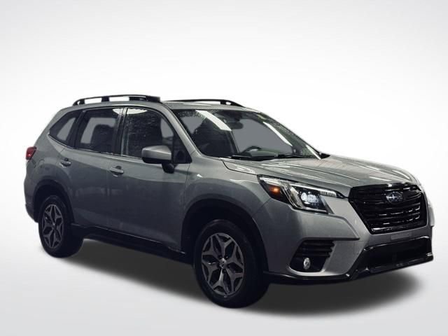 Used 2023 Subaru Forester Premium AWD/4WD image 4