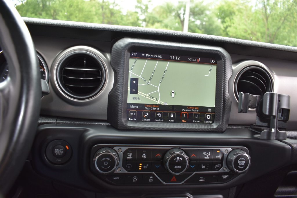 Used 2021 Jeep Gladiator Sport AWD/4WD image 18
