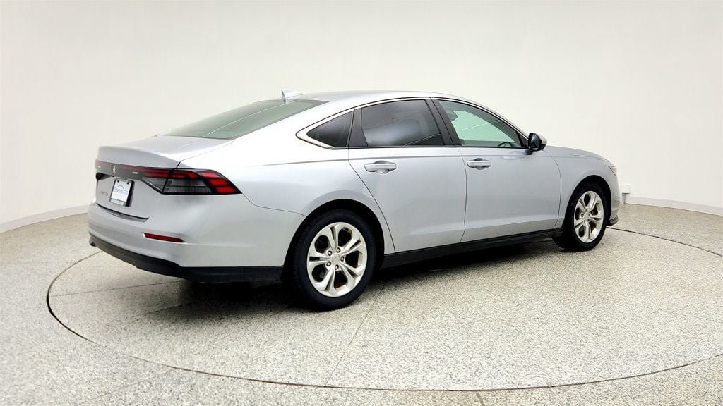 Used 2023 Honda Accord LX image 5