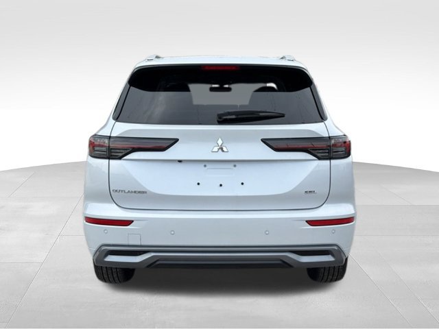 New 2026 Mitsubishi Outlander SEL FWD image 4