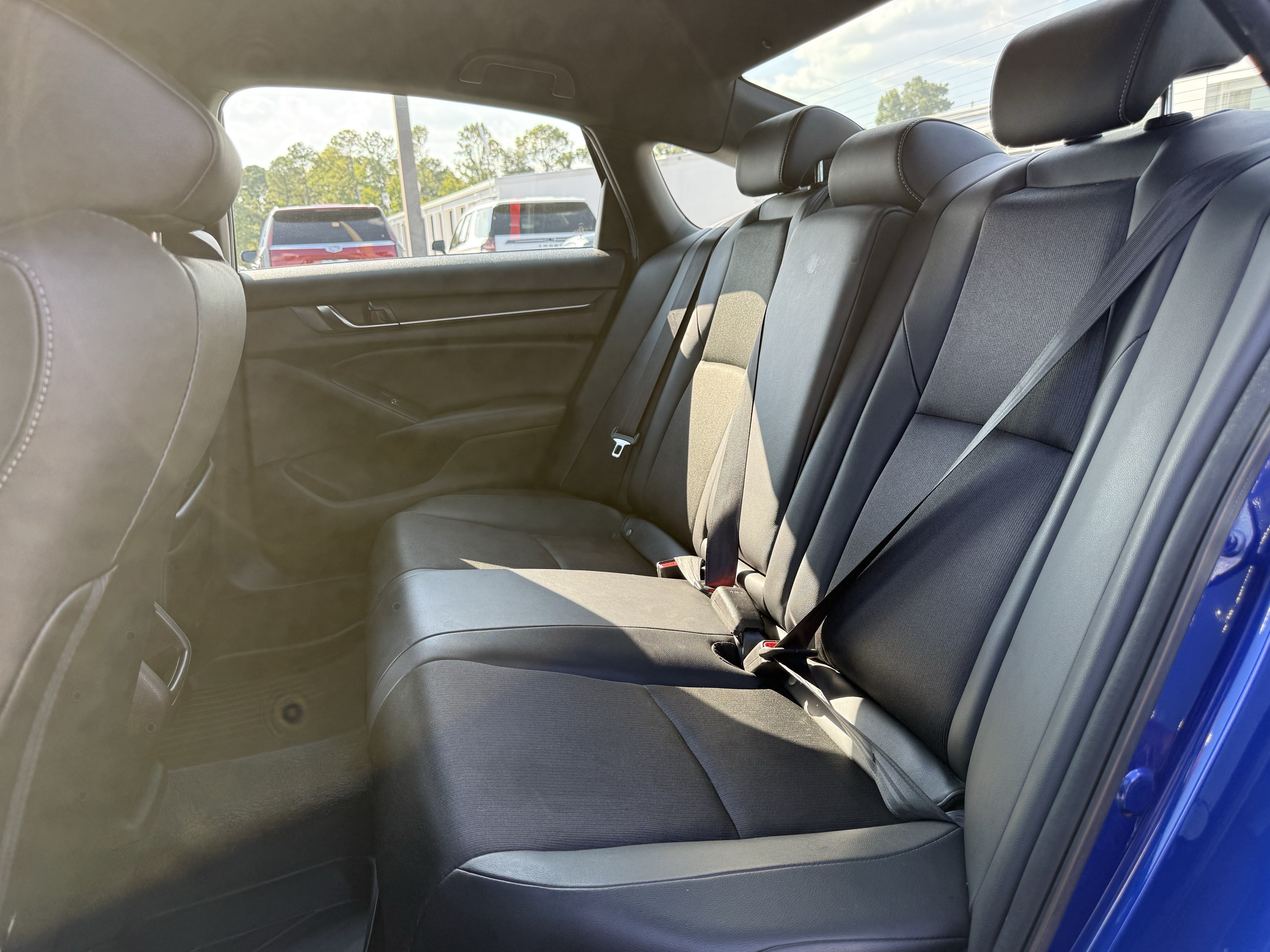 Used 2022 Honda Accord Sport image 31