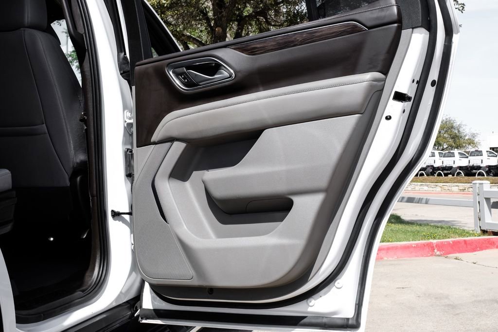 Used 2023 Chevrolet Tahoe LS AWD/4WD image 47