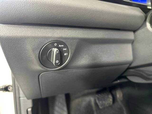 Used 2025 Volkswagen Jetta S image 19