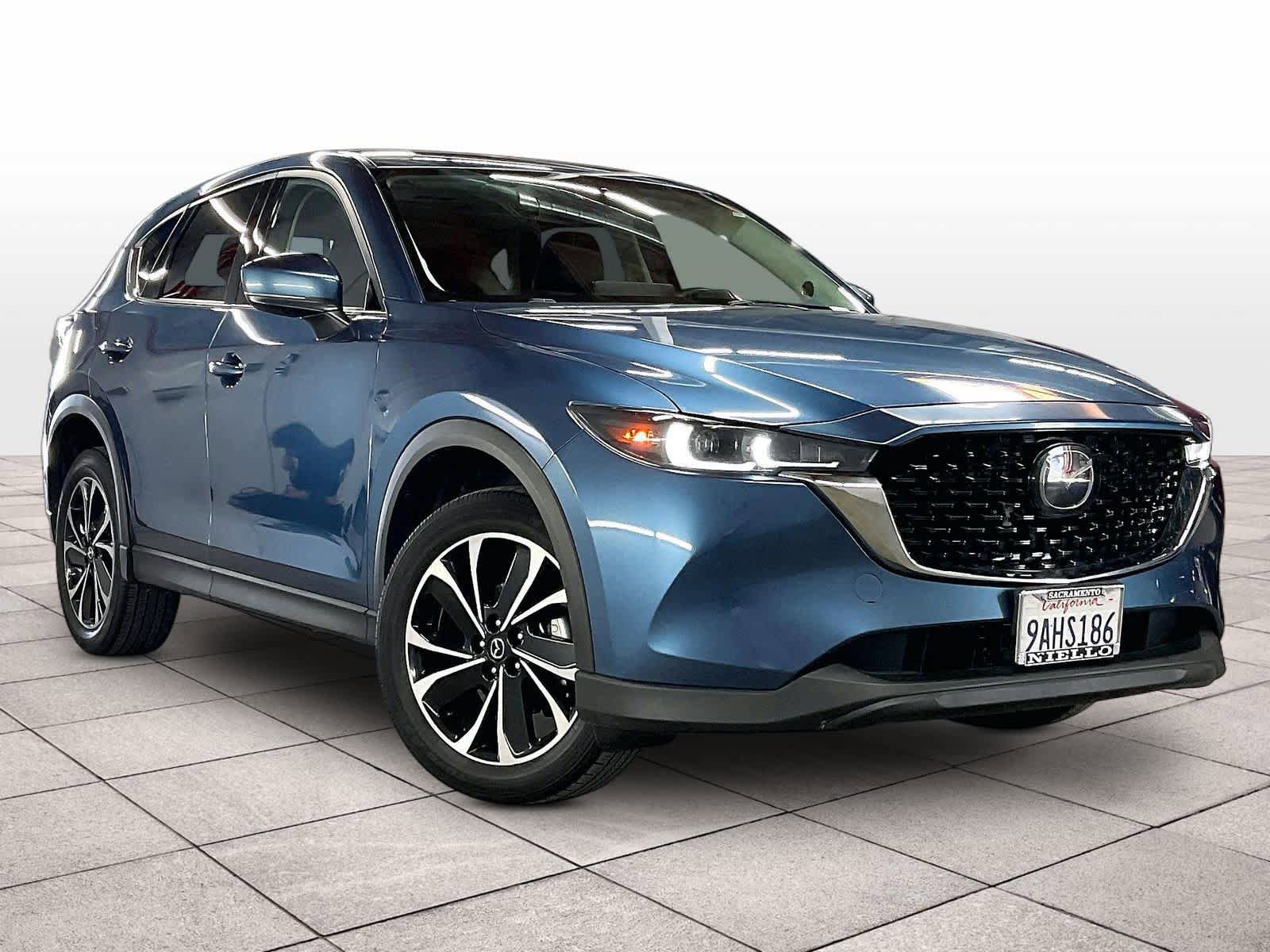 Used 2022 MAZDA CX-5 AWD 2.5 S w/ Premium Package image 2