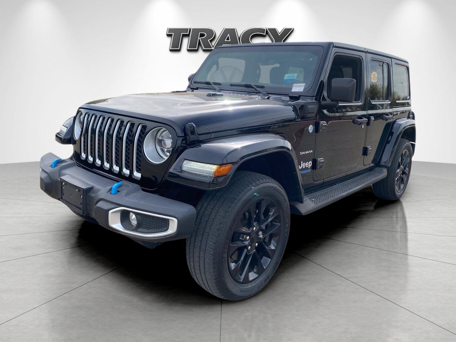 Used 2022 Jeep Wrangler Unlimited Sahara AWD/4WD image 2