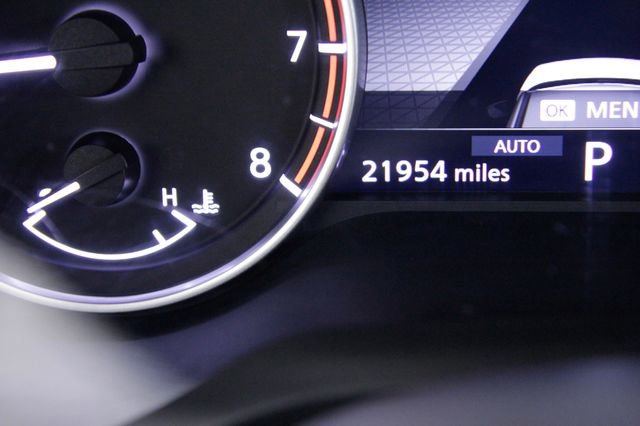 Used 2023 Nissan Rogue SV image 23