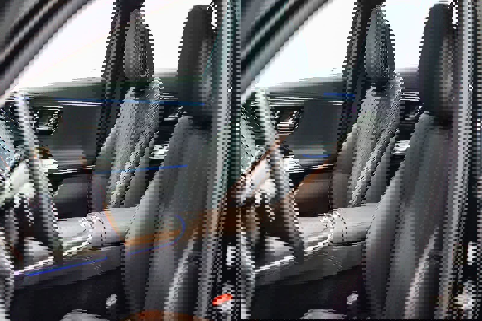 Certified 2025 Mercedes-Benz E 450 4MATIC All-Terrain Wagon image 17