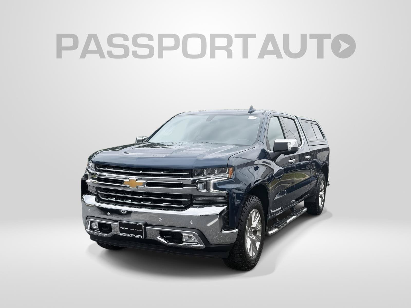 Used 2022 Chevrolet Silverado 1500 LTZ AWD/4WD image 1