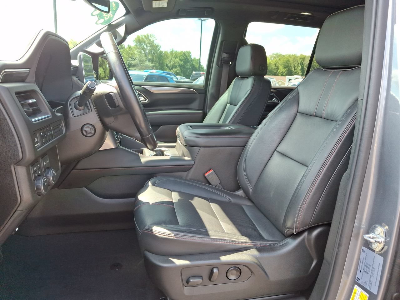 Certified 2021 Chevrolet Tahoe RST w/ Luxury Package AWD/4WD image 11