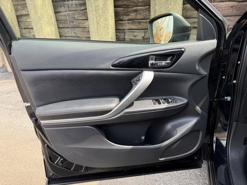 Used 2020 Mitsubishi Eclipse Cross SEL image 18