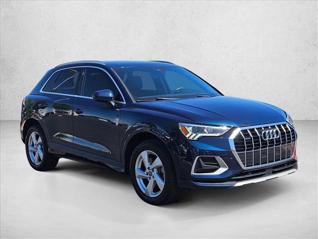 Used 2019 Audi Q3 2.0T Premium Plus AWD/4WD video 3