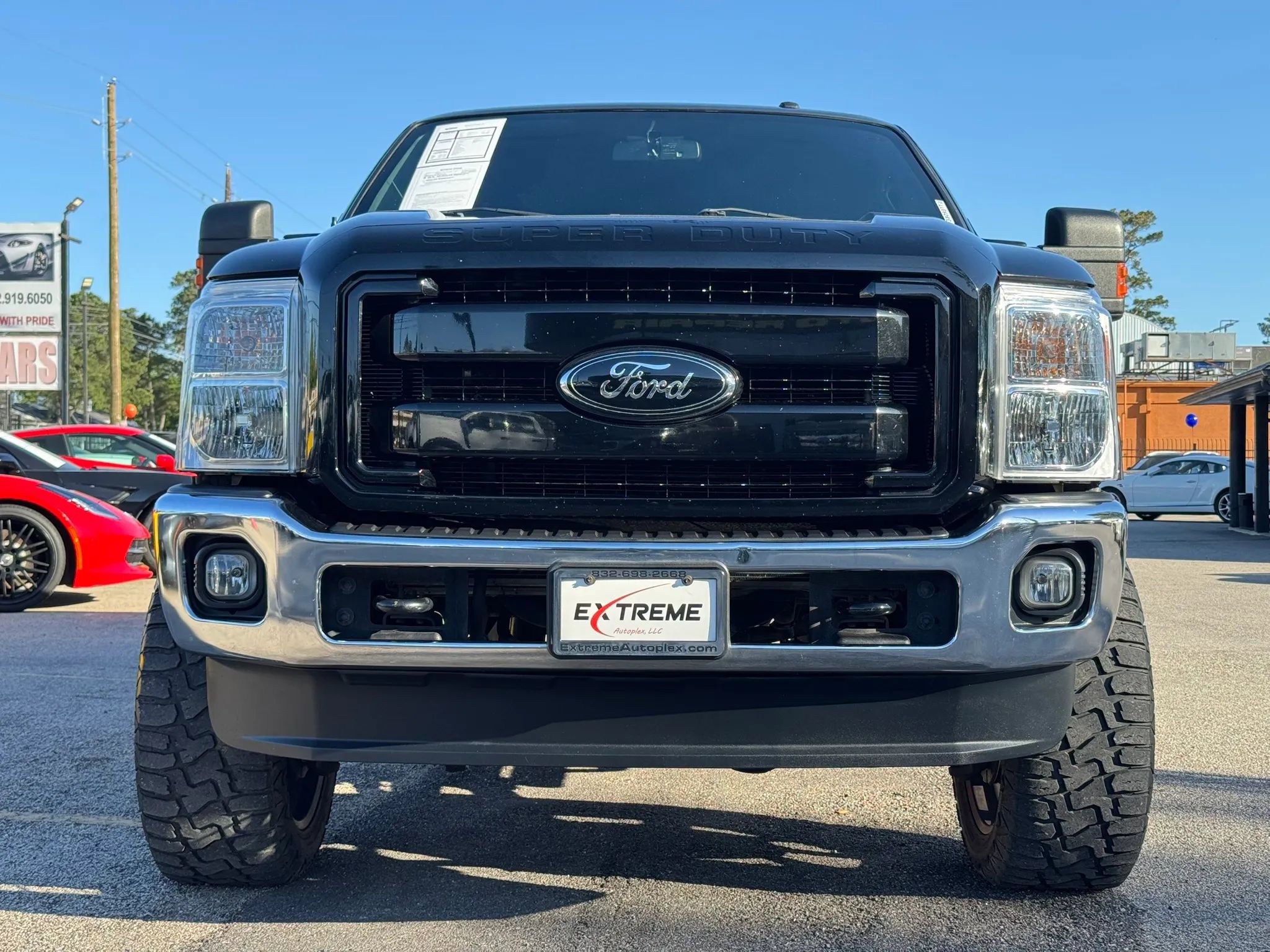 Used 2016 Ford F250 Lariat w/ Lariat Interior Package image 4