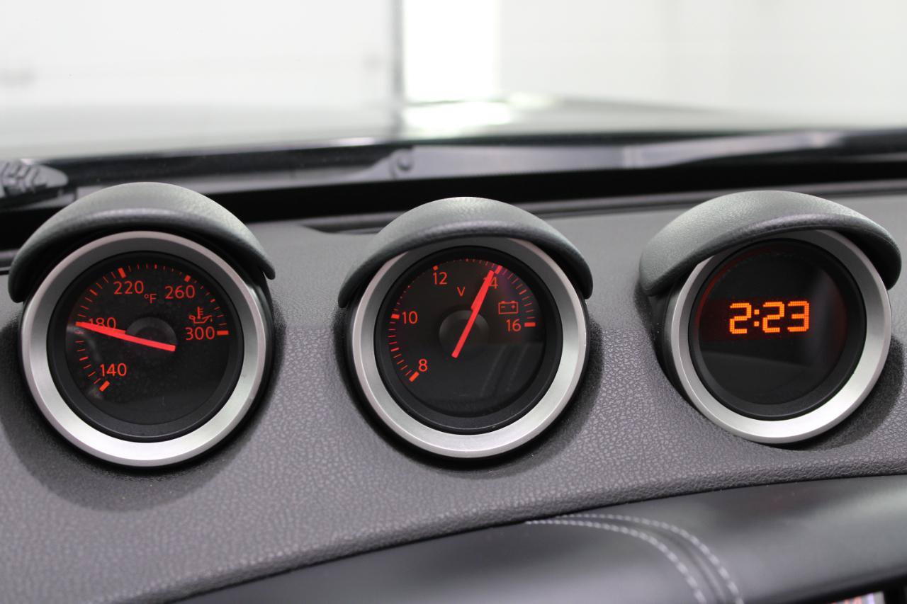 Used 2010 Nissan 370Z Touring w/ Sport Pkg RWD image 57