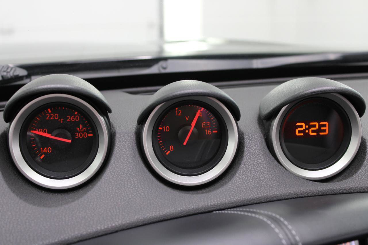 Used 2010 Nissan 370Z Touring w/ Sport Pkg RWD image 57