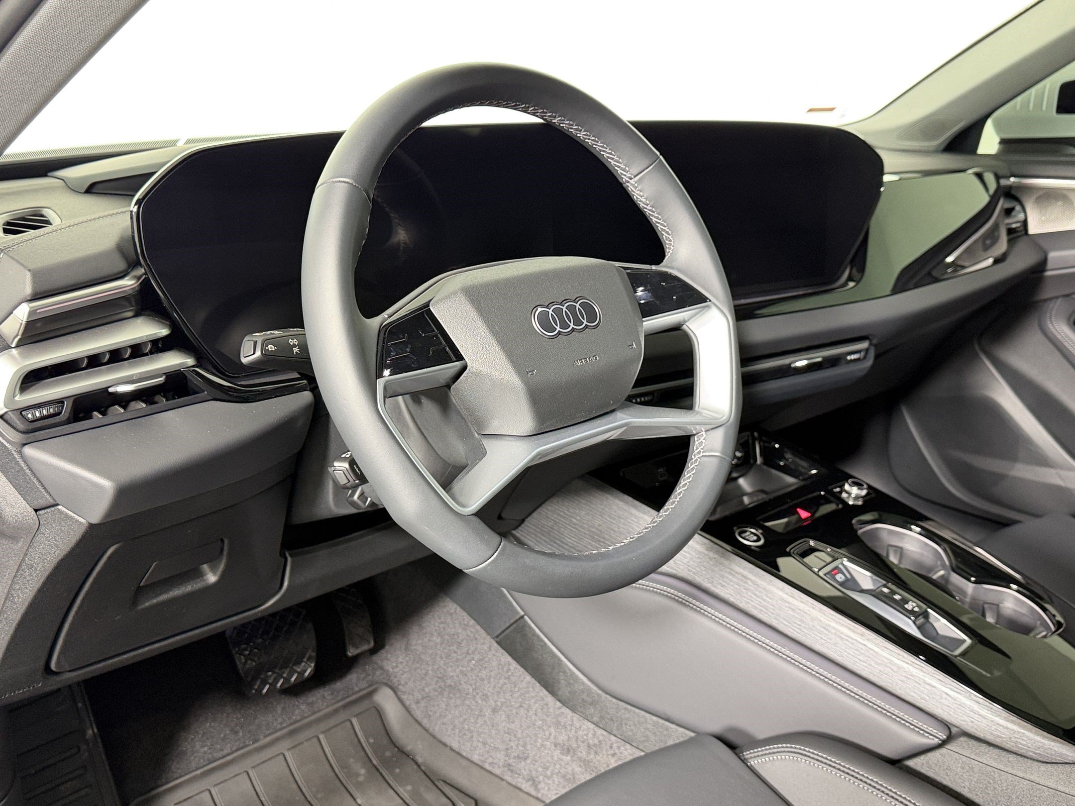 Used 2025 Audi A5 2.0T Premium Plus AWD/4WD image 3