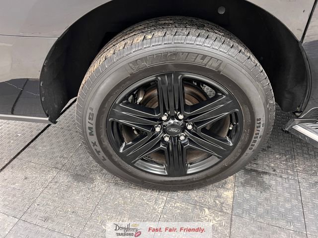 Used 2021 Ford Expedition Max XLT image 15