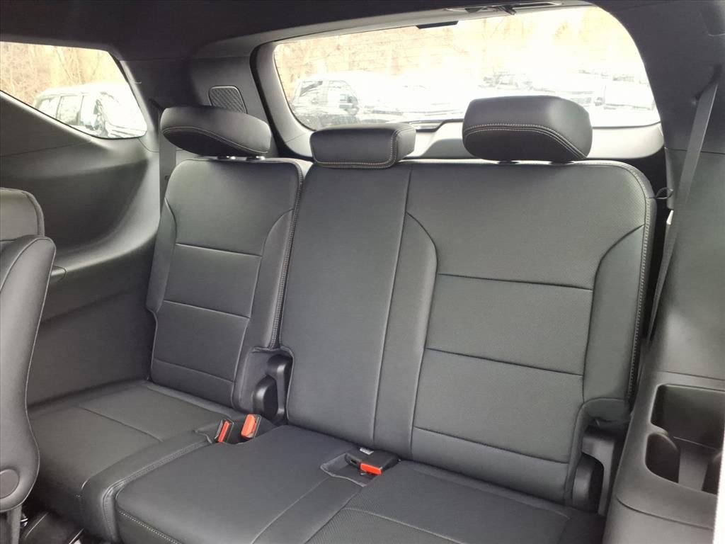 New 2026 Chevrolet Traverse High Country image 17