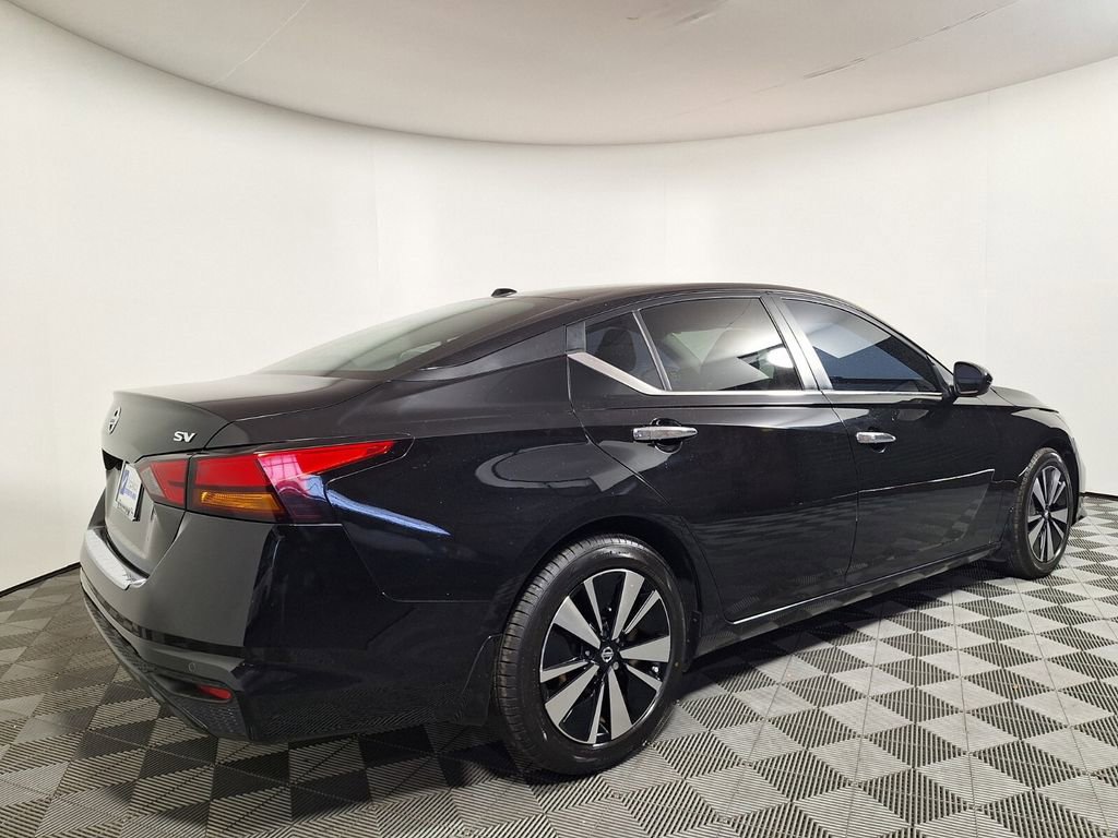 Used 2022 Nissan Altima 2.5 SV FWD image 5