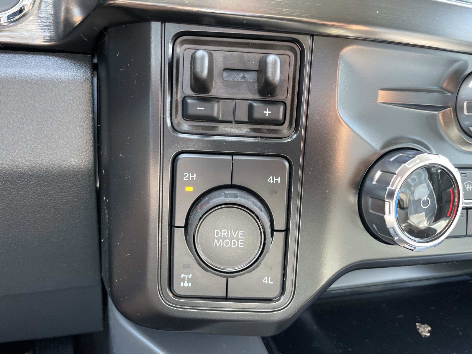 New 2026 Ford F250 Lariat w/ Chrome Package AWD/4WD image 14