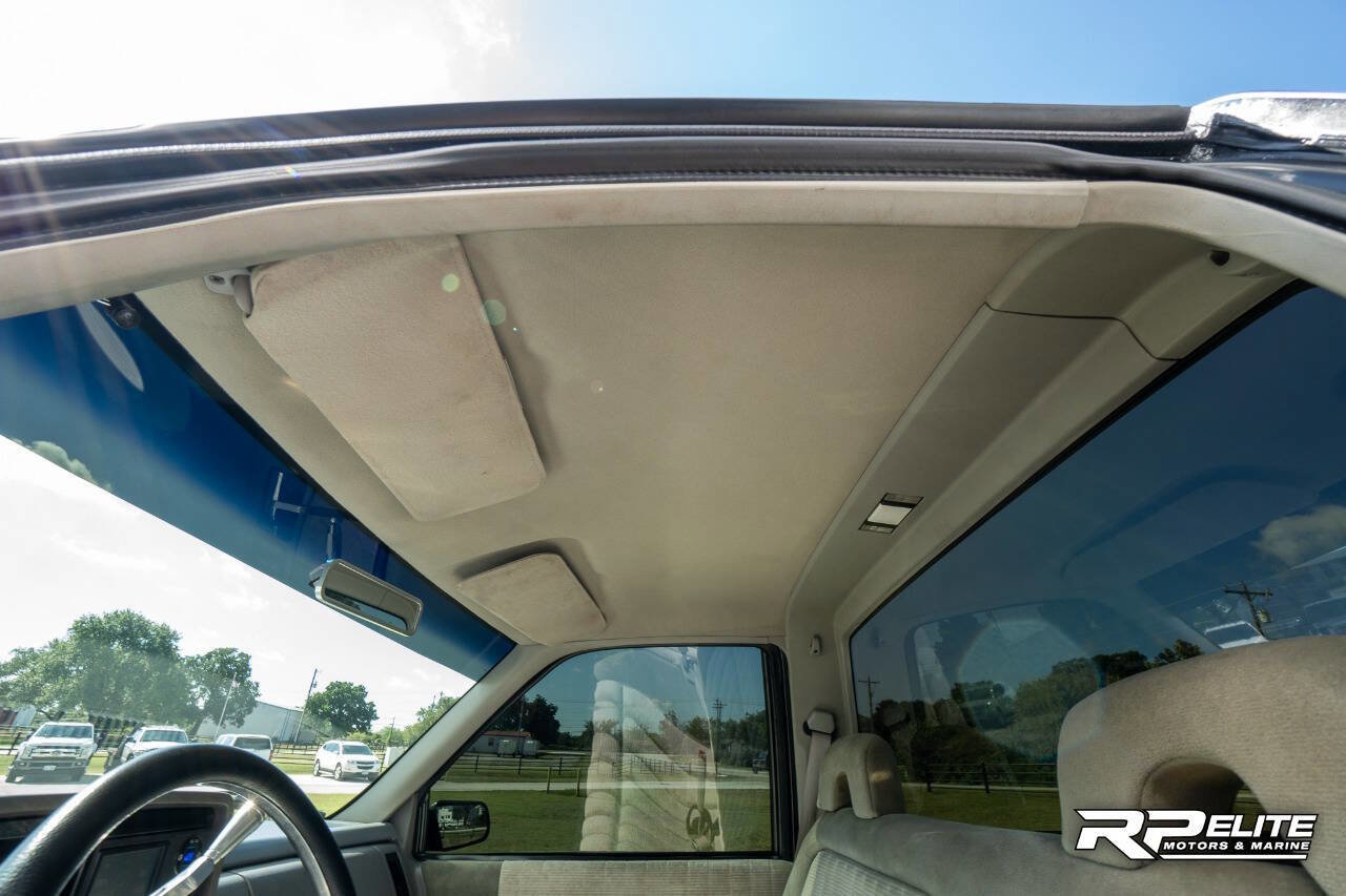 Used 1994 Chevrolet Silverado 1500 2WD Regular Cab image 68