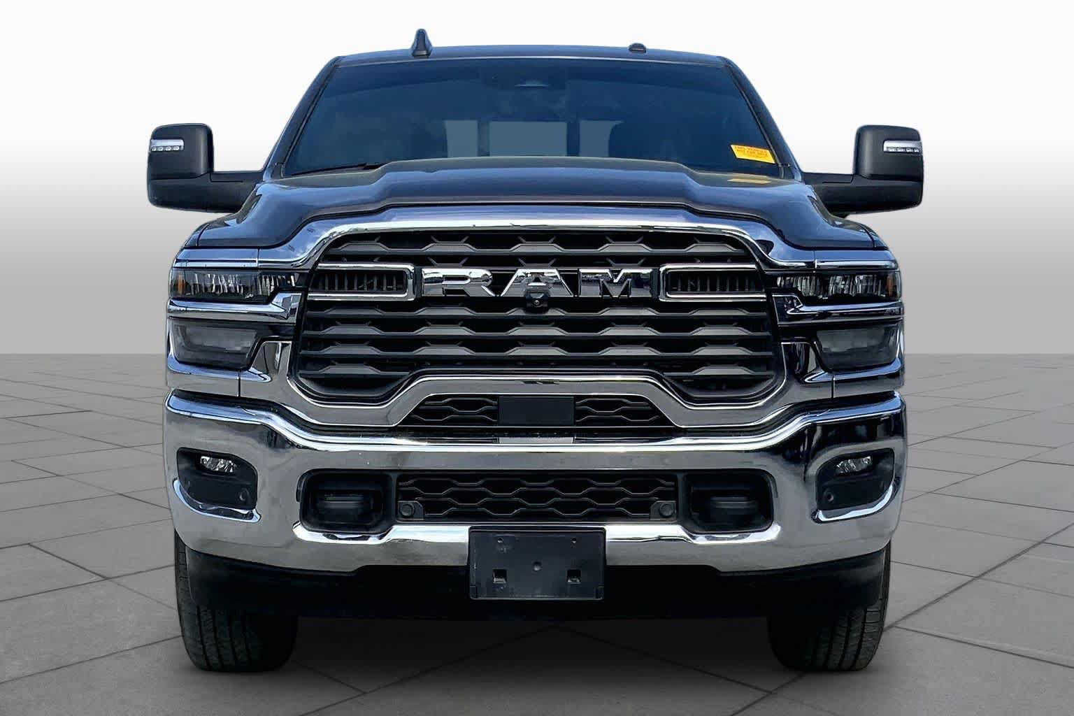 Used 2026 RAM 2500 Tradesman AWD/4WD image 7